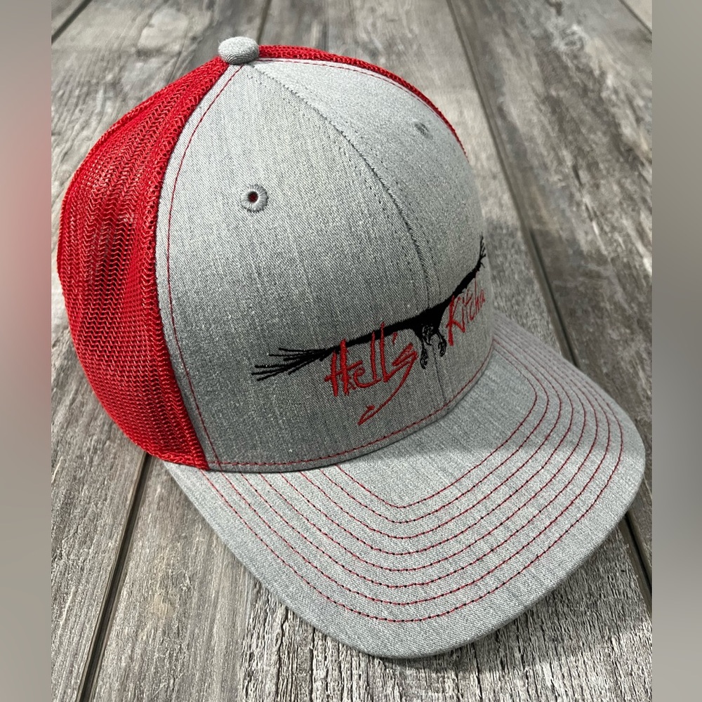Hell’s Kitchen by Chef Gordon Ramsay Unisex Canvas Mesh Logo Baseball Cap - O/S